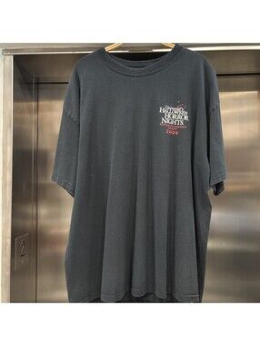 Vintage 2006 Universals Halloween Horror Nights Entertainment Staff T Shirt